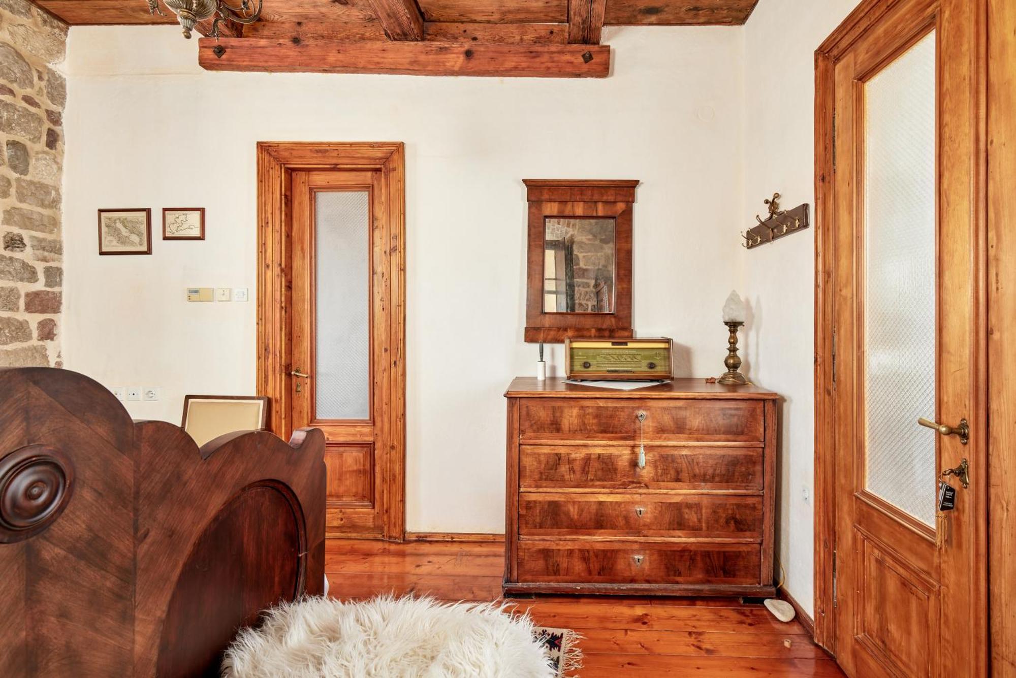 ホテル Kotor Nest 部屋 写真